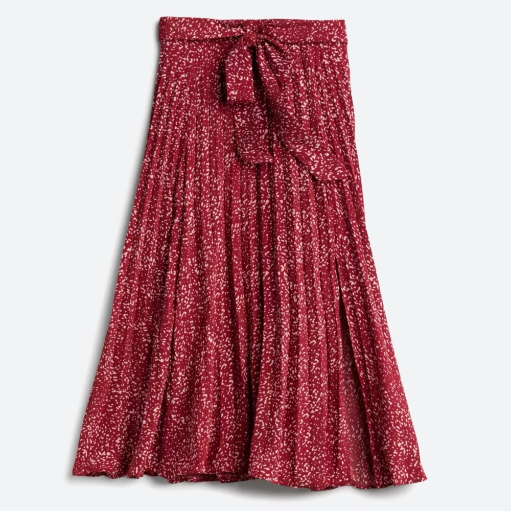 NWT Red Pleated Skirt